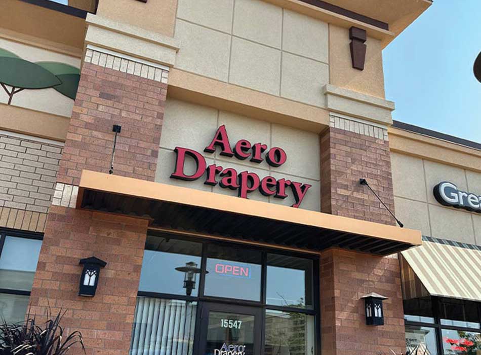 front entrance store front of maple grove aero drapery and blind